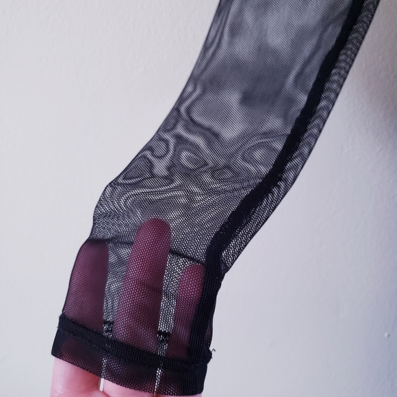 🏷BEBE LS Mesh Yoke Peplum Jumpsuit - NWT S - Picture 11 of 12